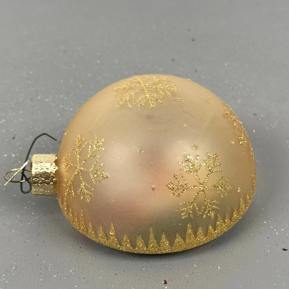 Old World Christmas Glass Ornaments Inside Art Santa Fireplace & Cottage House